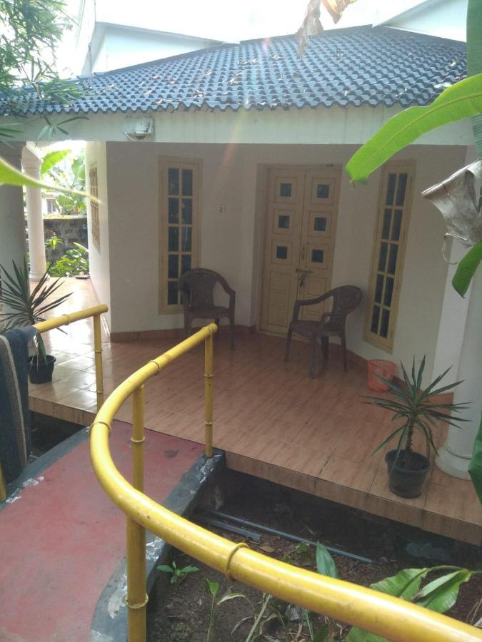 Janhvi Cottage Varkala Ngoại thất bức ảnh